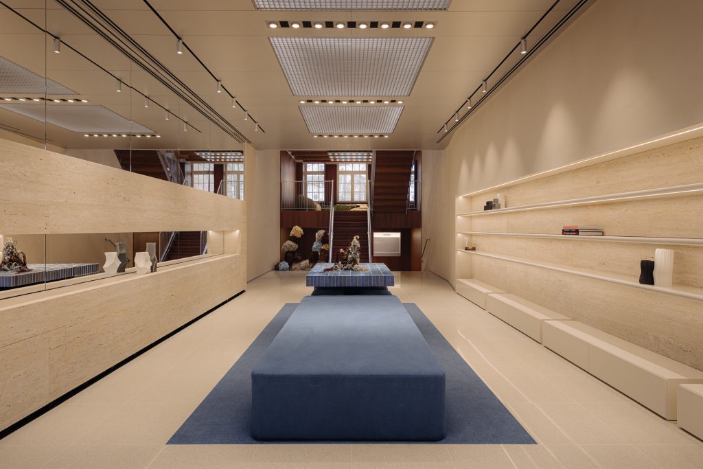 Hoff boutique store i.s.m. To Build