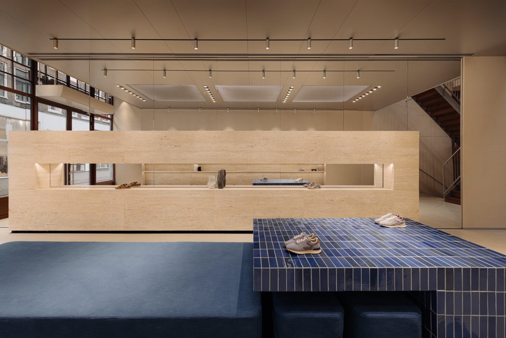 Hoff boutique store i.s.m. To Build